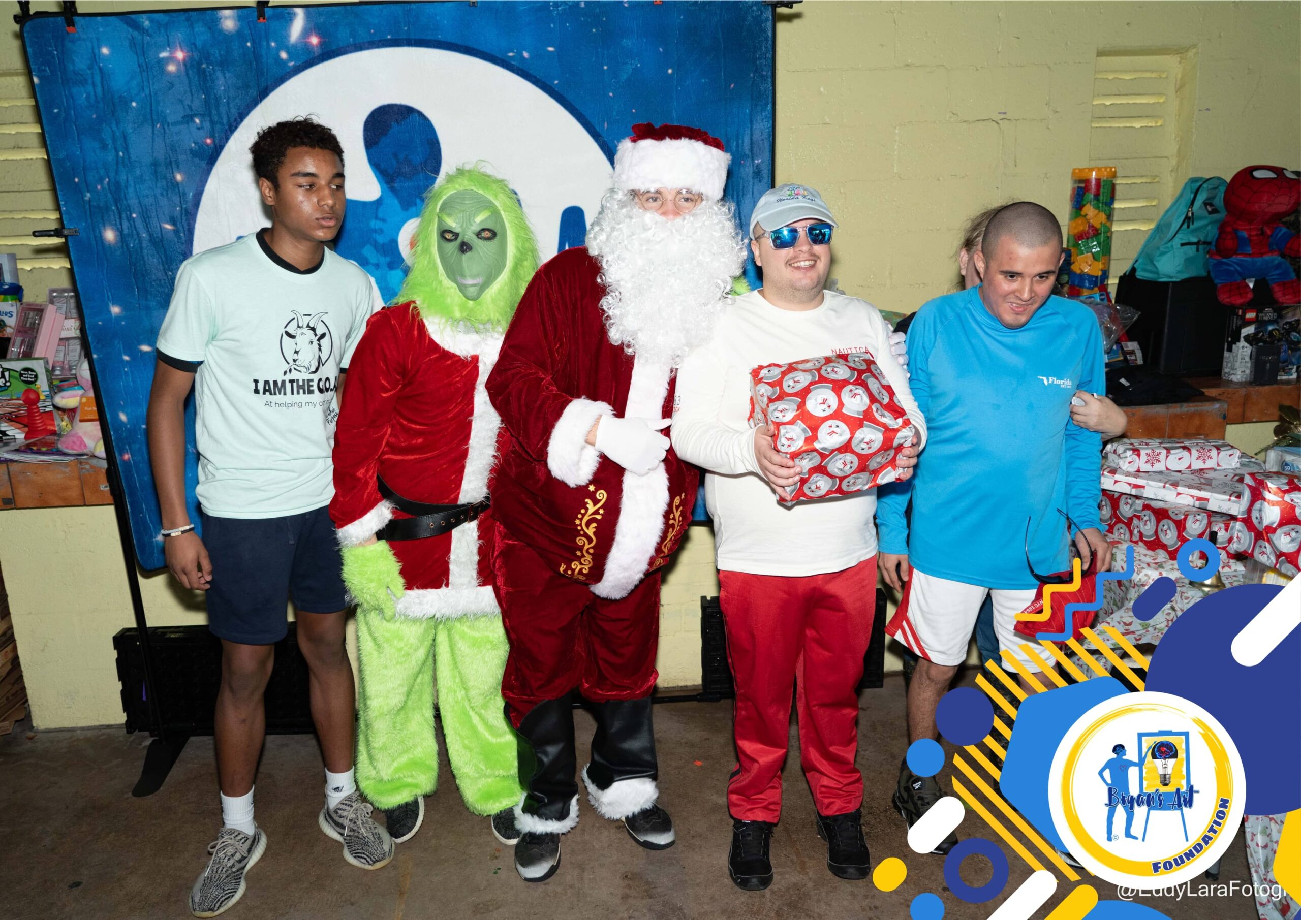 Bryan's Art Foundation Christmas Celebration — photo 6