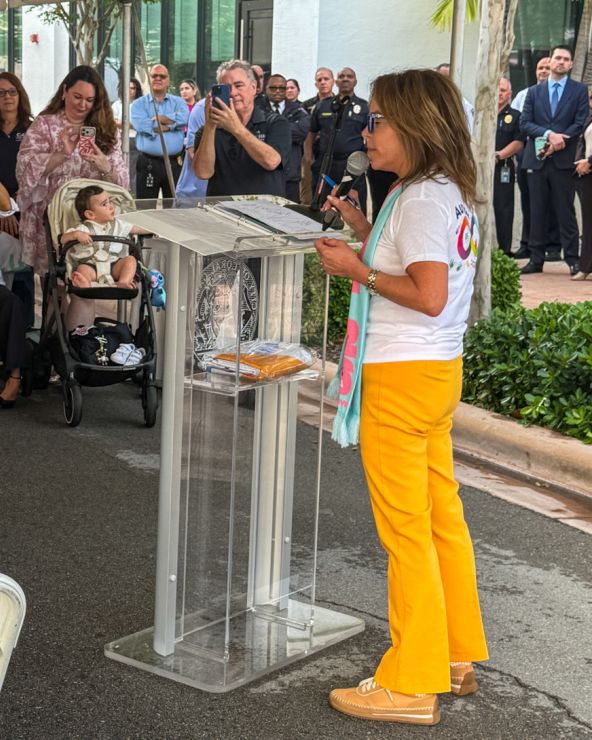 María C. Palacio-Pike — fotografía 5